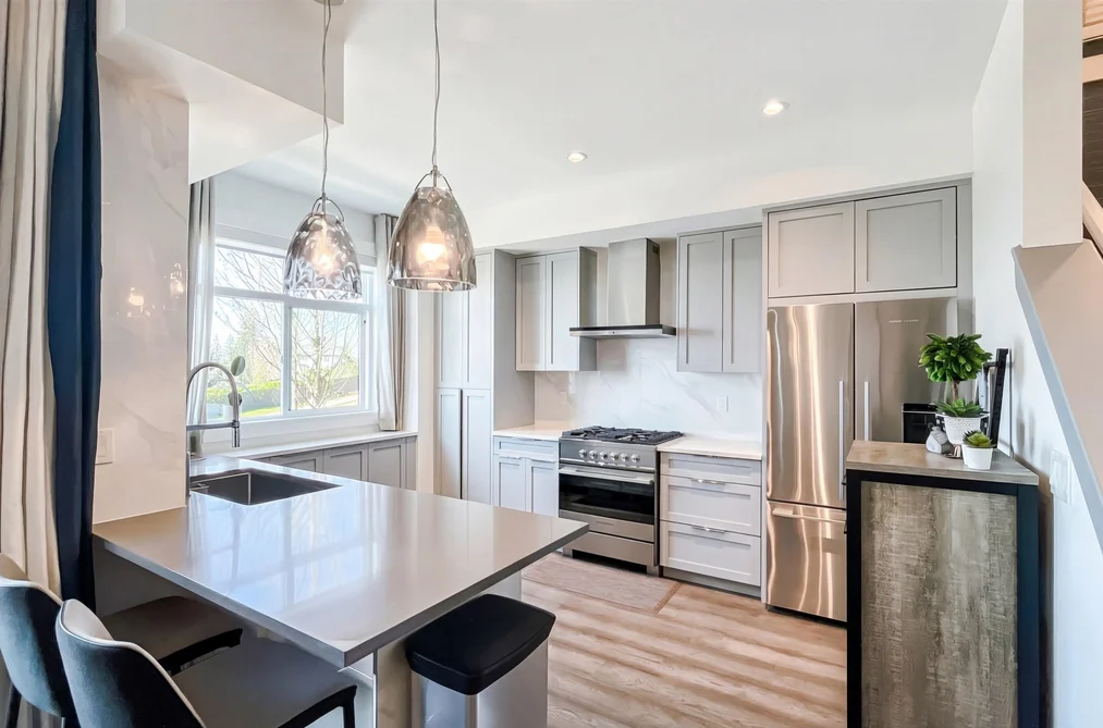 2 3535 PRINCETON AVENUE, Coquitlam BC V3E 0P1, Coquitlam BC — Residential for Sale - Photo 4
