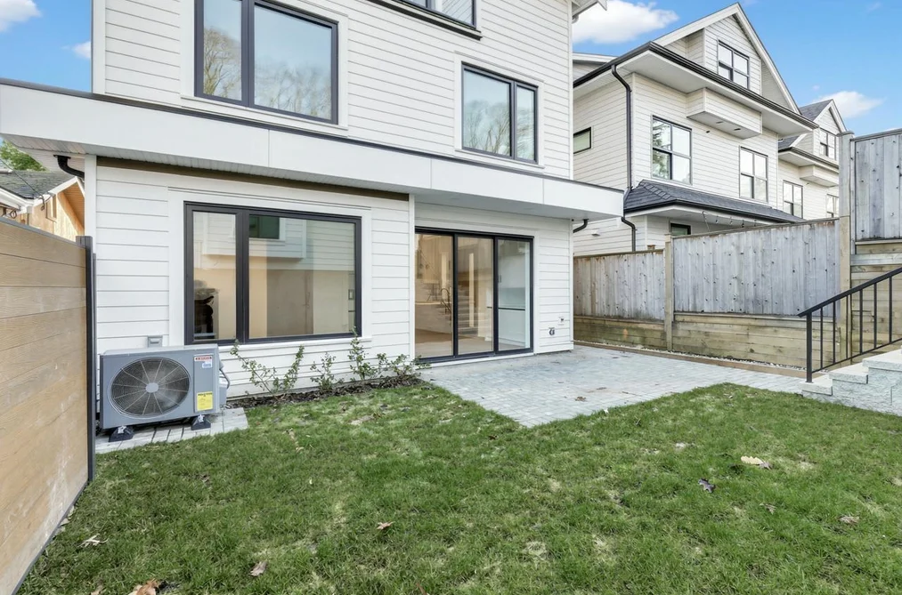 2 3547 E GEORGIA STREET, Vancouver BC V5K 2L9, Vancouver BC — Residential for Sale - Photo 7