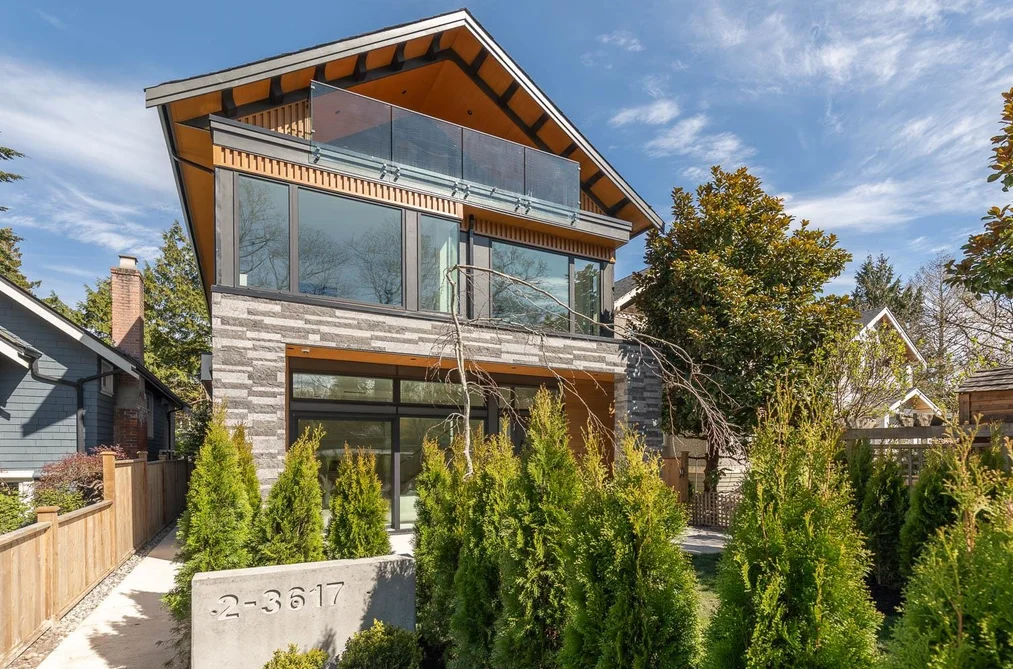 Half Duplex for sale at 2 3617 W 12th Avenue Vancouver British Columbia - MLS: R3112598