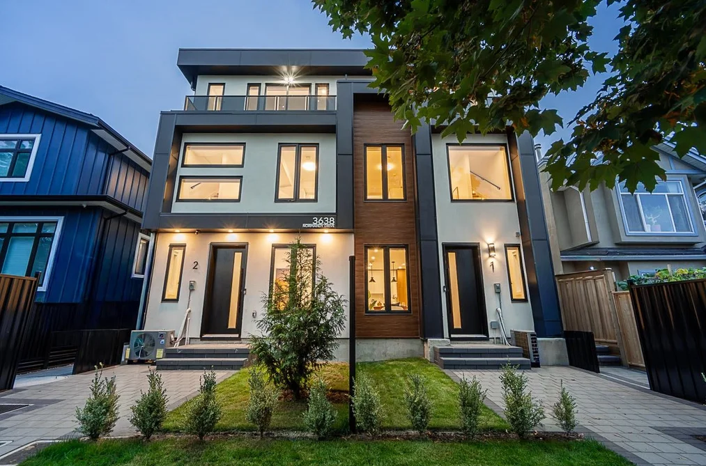 2-3638 Normandy Drive, Vancouver, BC - Half Duplex for Sale - Photo 2 of 35 2-3638 Normandy Drive, Vancouver, BC - Half Duplex for Sale - Photo 2 of 35