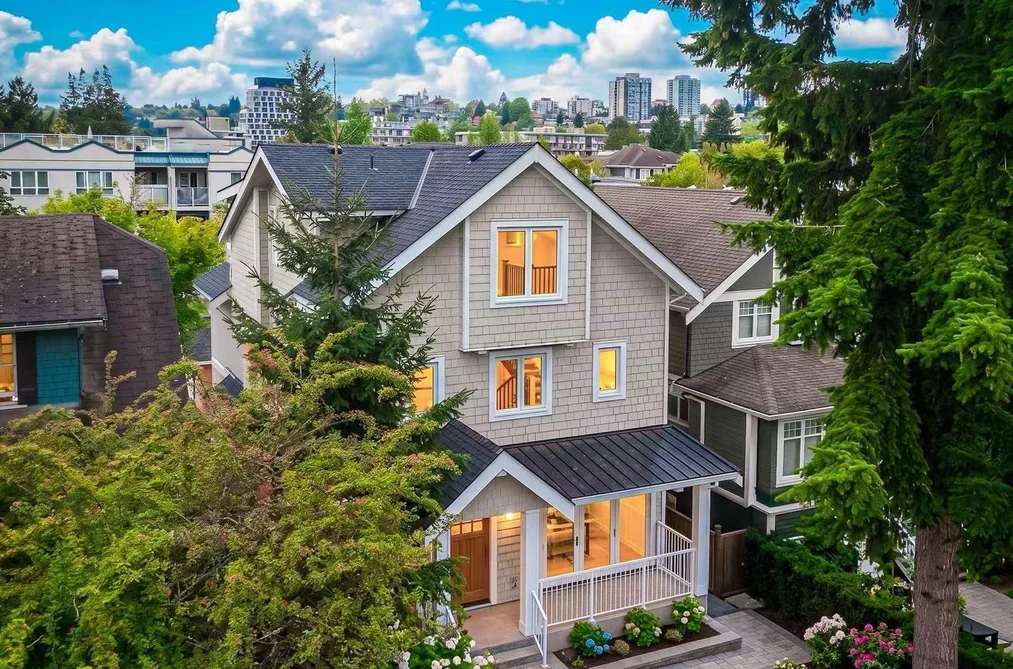 Half Duplex for sale at 2 3638 W 3rd Avenue Vancouver British Columbia - MLS: R3141493