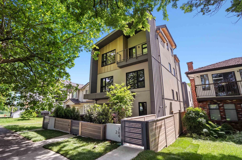 Half Duplex for sale at 2 364 E 23rd Avenue Vancouver British Columbia - MLS: R3130621