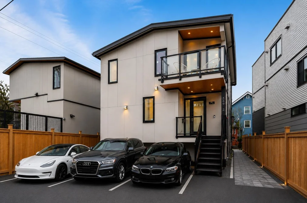 Quadruplex for sale at 2 369 E 16th Avenue Vancouver British Columbia - MLS: R3119499