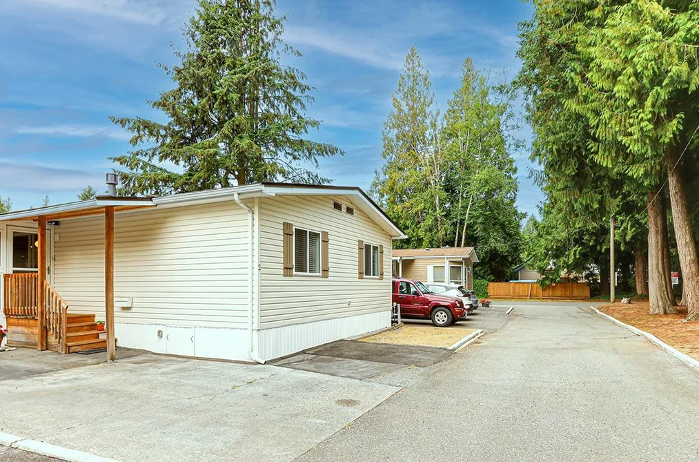 2 3931 198 STREET, Langley BC V3A 1C9, Langley BC — Residential for Sale — Photo 2 of 33