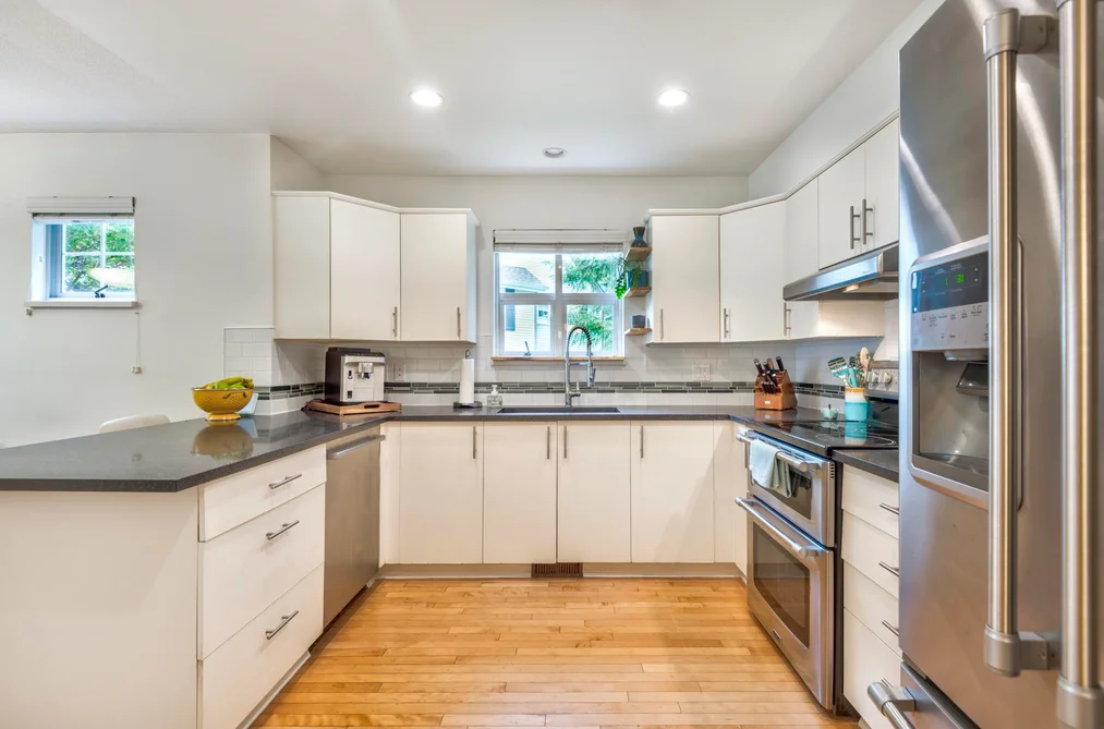2 3939 INDIAN RIVER DRIVE, North Vancouver BC V7G 2P5, North Vancouver BC — Residential for Sale - Photo 7