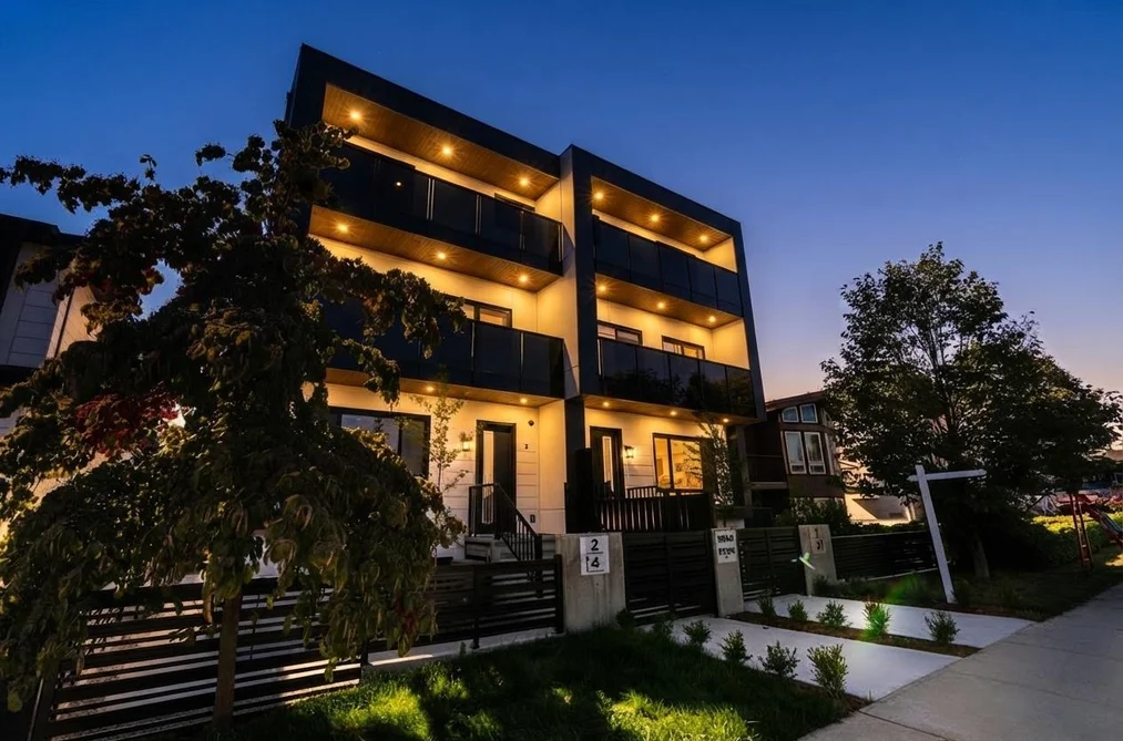 3940 Eton St Unit 2, Burnaby, BC - MLS: R3167033