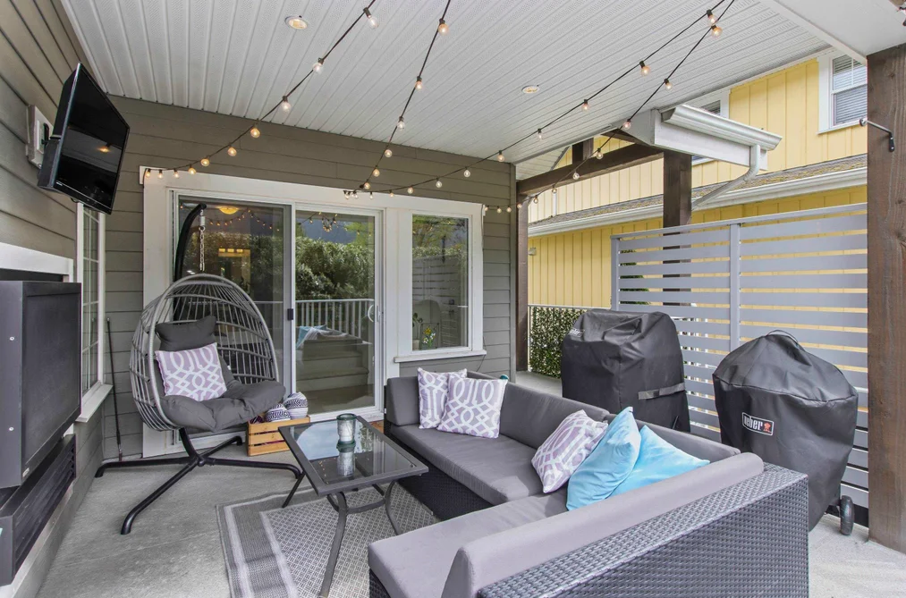 2 39885 GOVERNMENT ROAD, Squamish BC V8B 0Z2, Squamish BC — Residential for Sale - Photo 2