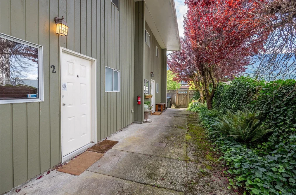 2-40327 Diamond Head Road, Squamish, BC - Townhouse for Sale - Photo 19 of 22 2-40327 Diamond Head Road, Squamish, BC - Townhouse for Sale - Photo 19 of 22