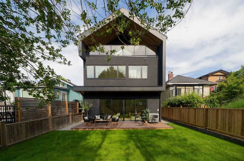 Half Duplex for sale at 2 4161 Windsor Street Vancouver British Columbia - MLS: R3138512