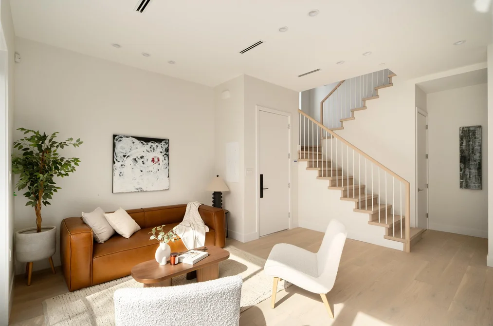 2 4161 WINDSOR STREET, Vancouver, BC — Residential for Sale — Photo 3 of 38