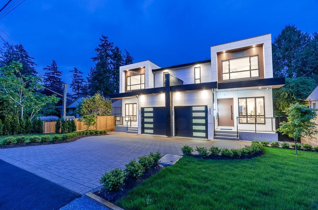 Half Duplex for sale at 2 4278 Watling Street Burnaby British Columbia - MLS: R3125137