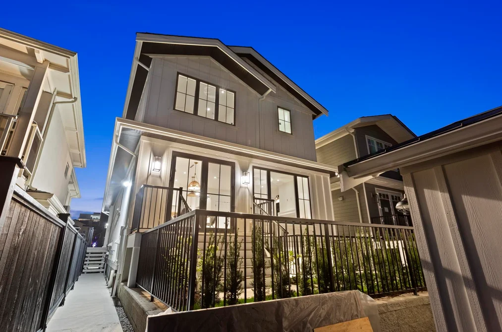 Half Duplex for sale at 2 4315 Albert Street Burnaby British Columbia - MLS: R3105709