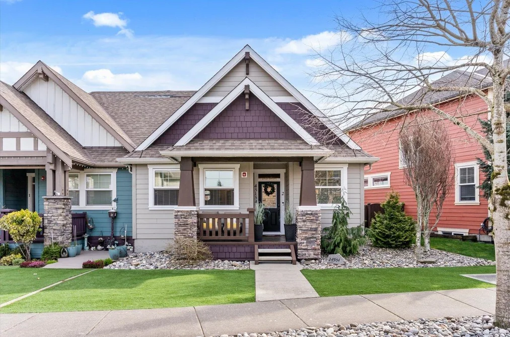 Half Duplex for sale at 2 45154 Nicomen Crescent Chilliwack British Columbia - MLS: R3110196