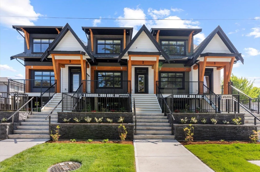 Townhouse for sale at 2 46106 Riverside Drive Chilliwack British Columbia - MLS: R3123724