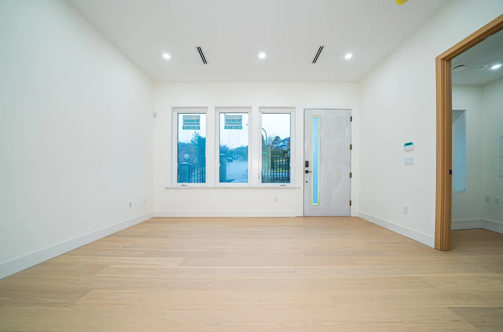 2 5091 BUXTON STREET, Burnaby BC V5H 1J7, Burnaby BC — Residential for Sale - Photo 2