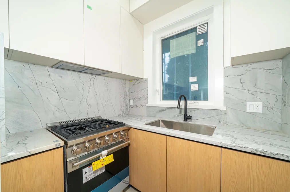 2 5091 BUXTON STREET, Burnaby BC V5H 1J7, Burnaby BC — Residential for Sale - Photo 5