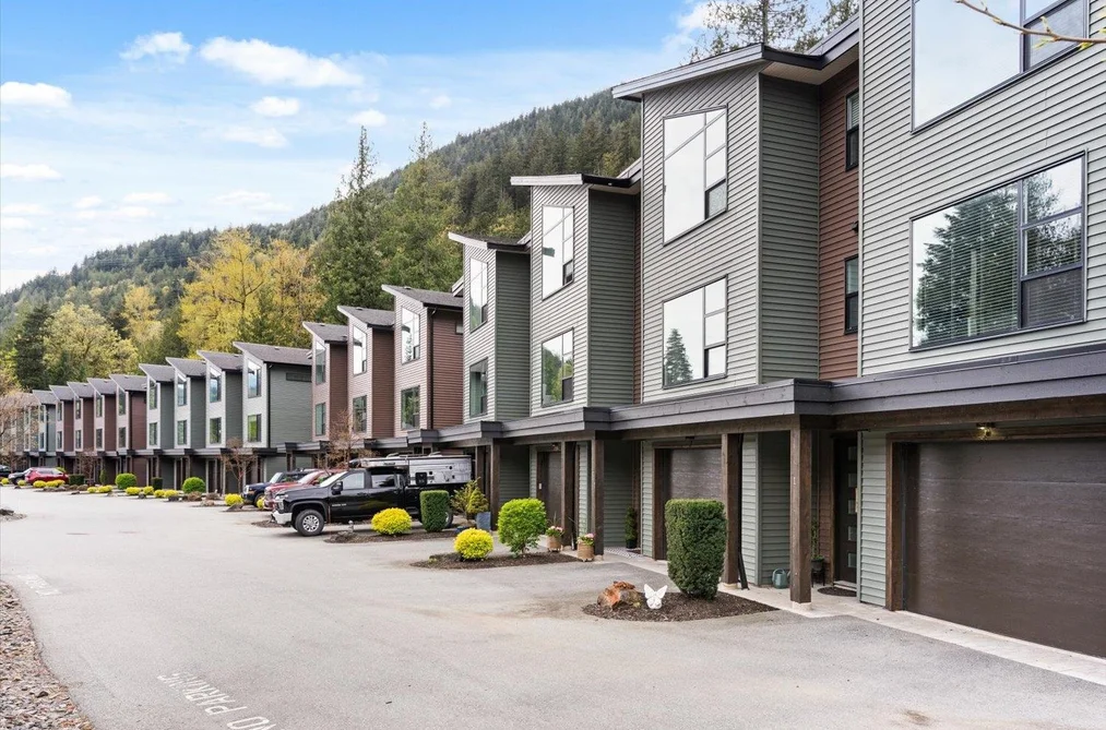 2 520 HOT SPRINGS ROAD, Harrison Hot Springs BC V0M 1K0, Harrison Hot Springs BC — Residential for Sale - Photo 4