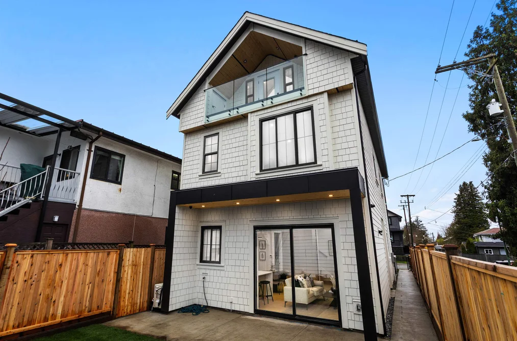 Half Duplex for sale at 2 5306 Culloden Street Vancouver British Columbia - MLS: R3126391