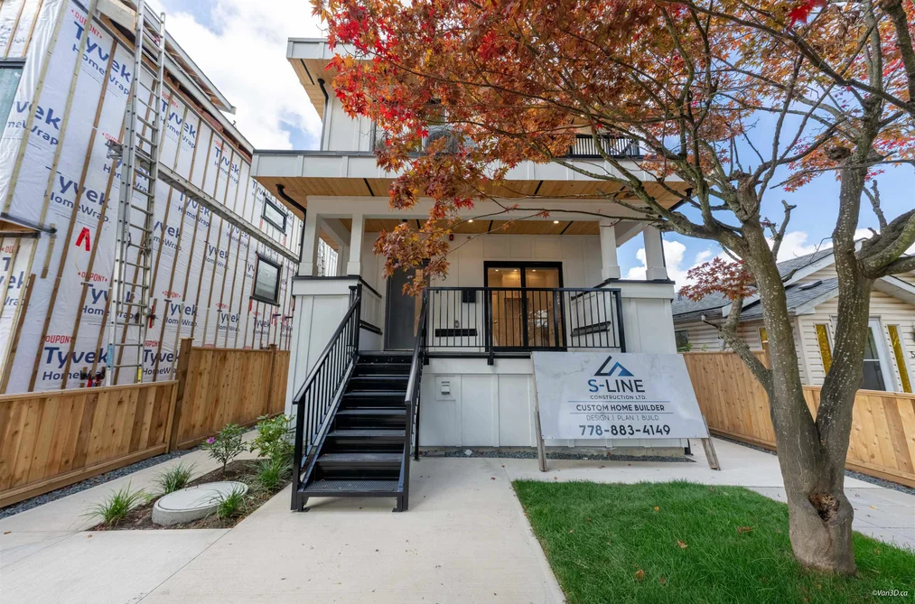 Triplex for sale at 2 5385 Earles Street Vancouver British Columbia - MLS: R3168323