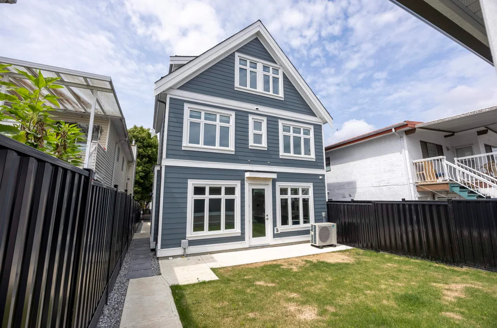 Half Duplex for sale at 2 5808 Lanark Street Vancouver British Columbia - MLS: R3083951