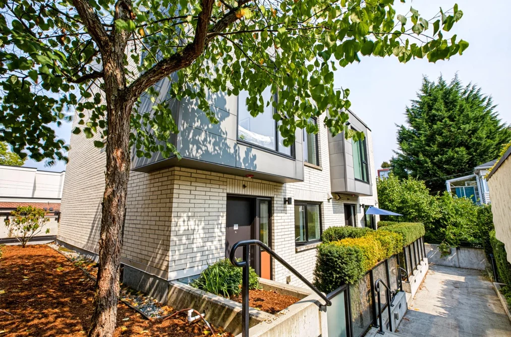 Townhouse for sale at 2 589 W King Edward Avenue Vancouver British Columbia - MLS: R3160460