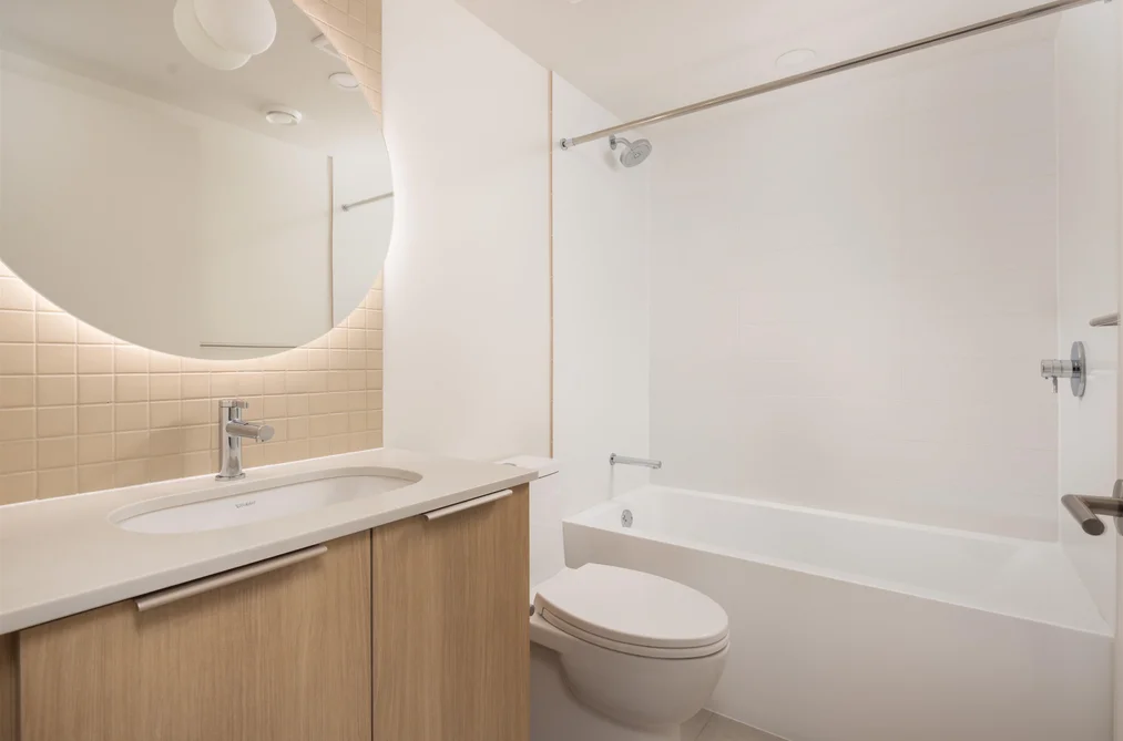 2 595 E 49TH AVENUE, Vancouver BC V5W 2H1, Vancouver BC — Residential for Sale — Photo 8 of 12