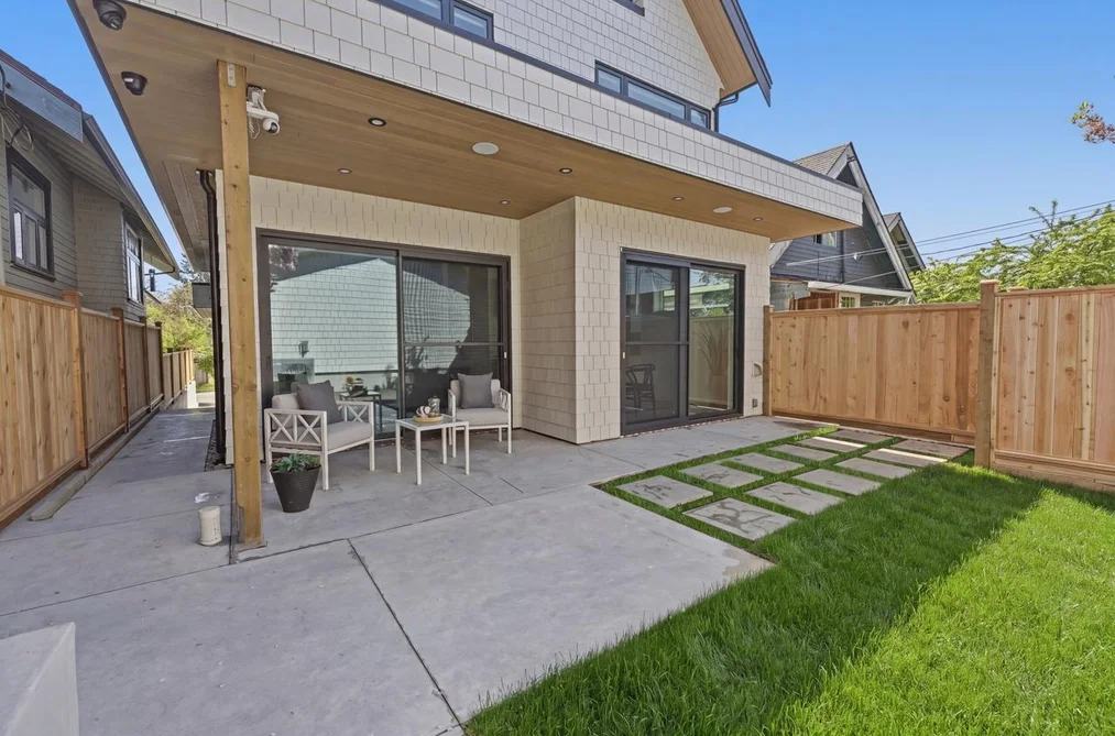 2 625 E 24TH AVENUE, Vancouver BC V5V 2A3, Vancouver BC — Residential for Sale - Photo 2