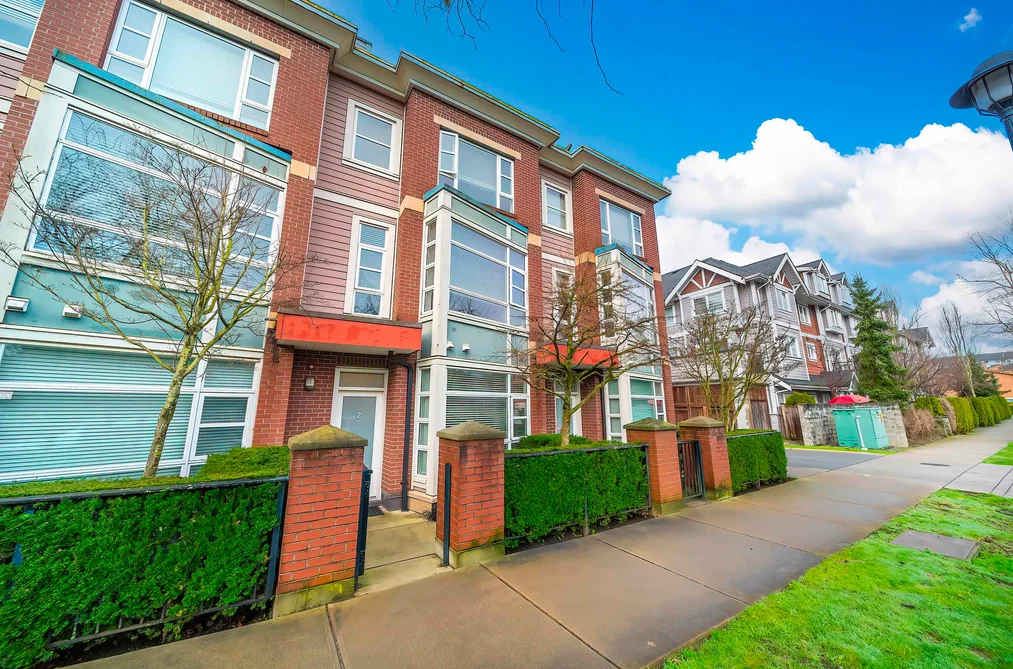 Townhouse for sale at 2 6611 Eckersley Road Richmond British Columbia - MLS: R3106445