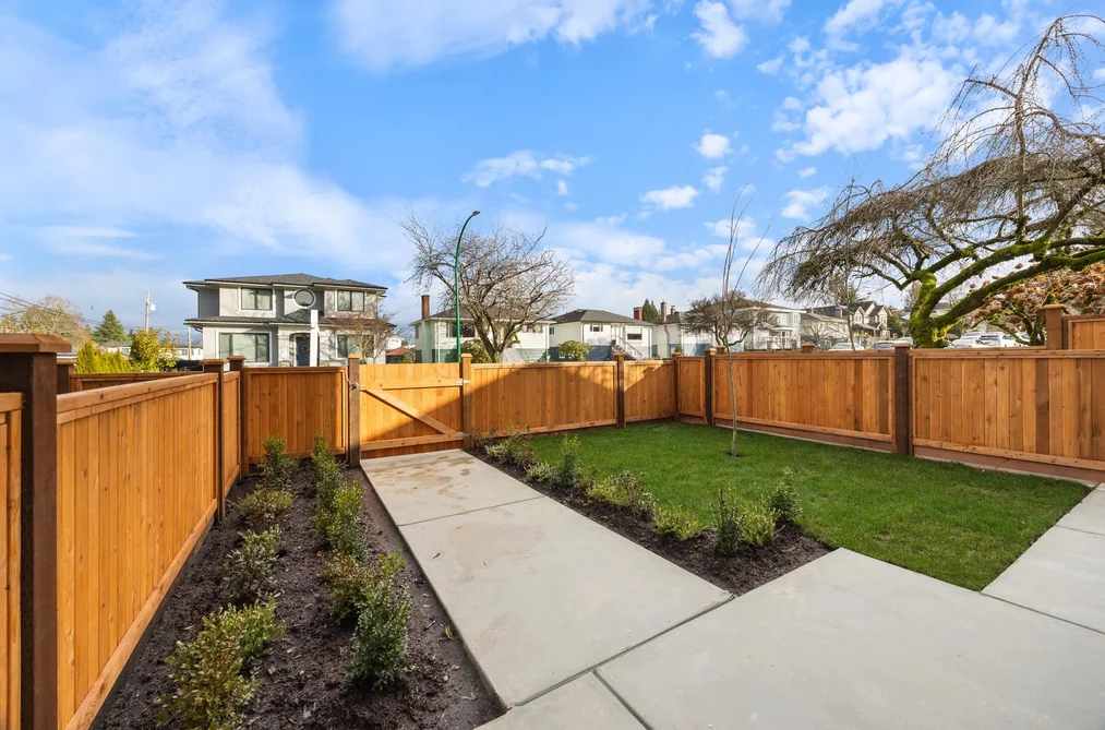 2 6639 ACACIA AVENUE, Burnaby BC V5E 3J8, Burnaby BC — Residential for Sale - Photo 2