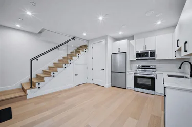 6989 Kerr St Unit 2, Vancouver, BC - MLS: R3177807