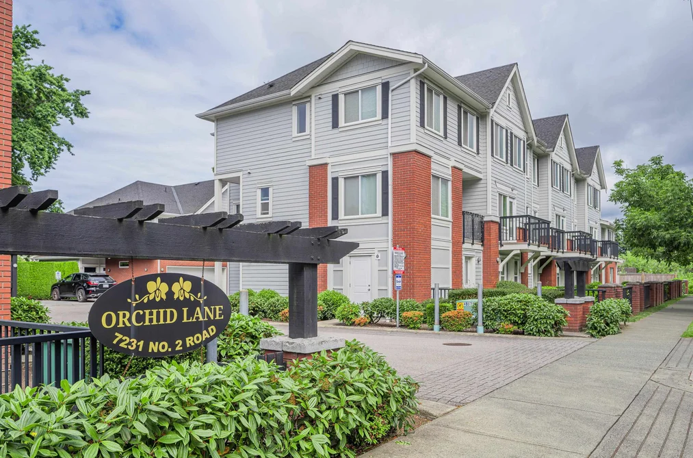 2-7231 NO.2 Road, Richmond, BC - Townhouse for Sale - Photo 4 of 33