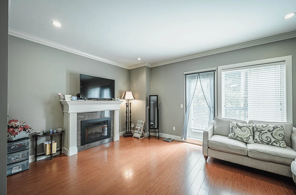 2-7231 NO.2 Road, Richmond, BC - Townhouse for Sale - Photo 8 of 33