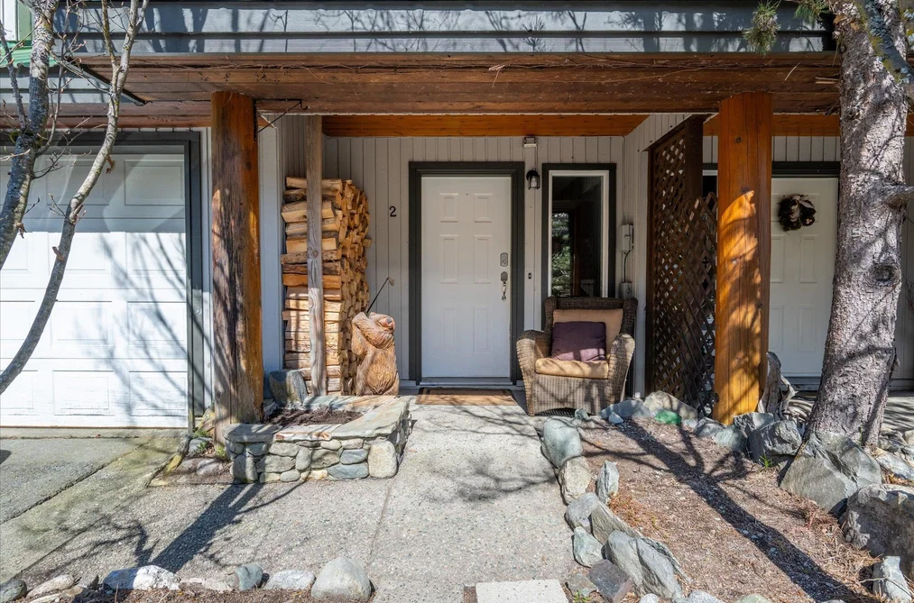 2 7467 PROSPECT STREET, Pemberton BC V0N 2L1, Pemberton BC — Residential for Sale - Photo 3