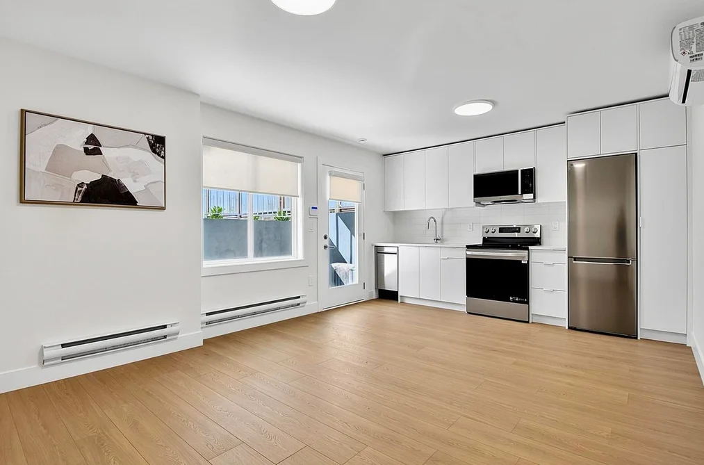 2 8029 MACPHERSON AVENUE, Burnaby BC V5J 4P5, Burnaby BC — Residential for Sale — Photo 31 of 40