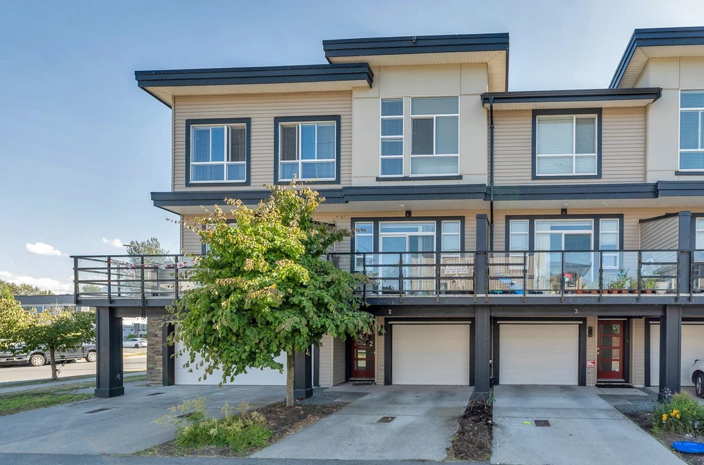 Townhouse for sale at 2 8413 Midtown Way Chilliwack British Columbia - MLS: R3165199