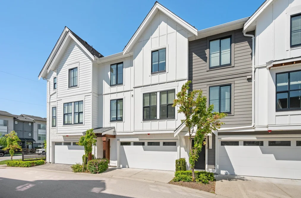 Townhouse for sale at 2 8450 204 Street Langley British Columbia - MLS: R3119922