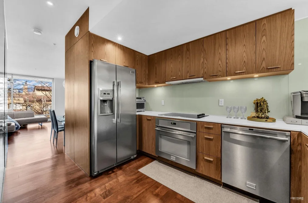 2 850 W 8TH AVENUE, Vancouver BC V5Z 1E2, Vancouver BC — Residential for Sale - Photo 2