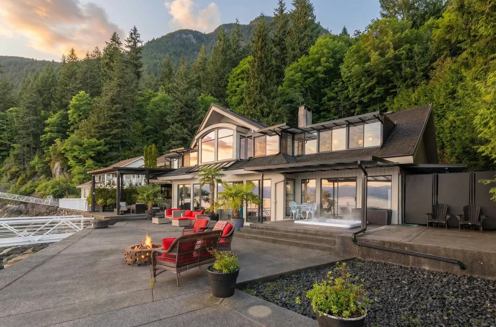 2 STRACHAN POINT ROAD, West Vancouver BC V7W 1C6, West Vancouver BC — Residential for Sale - Photo 2
