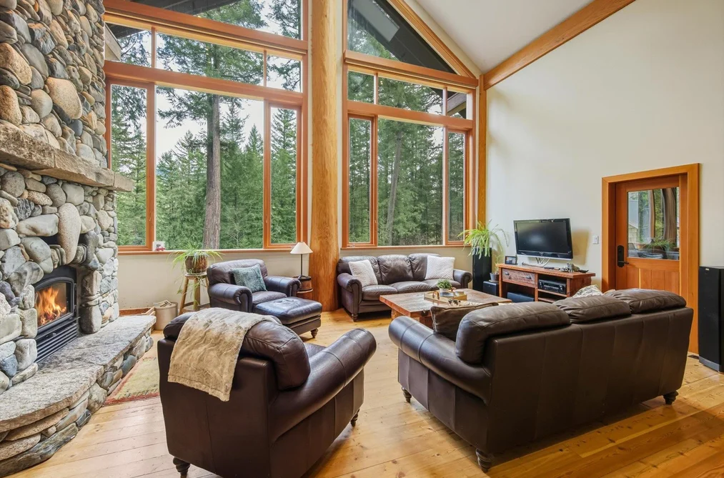 2 WALKERVILLE ROAD, Pemberton BC V0N 2K0, Pemberton BC — Residential for Sale - Photo 4