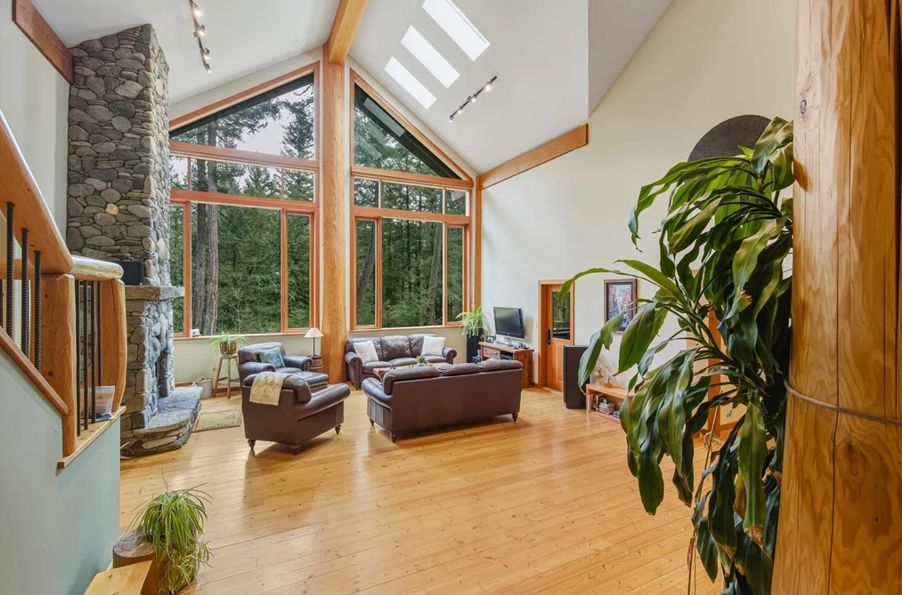 2 WALKERVILLE ROAD, Pemberton BC V0N 2K0, Pemberton BC — Residential for Sale - Photo 5