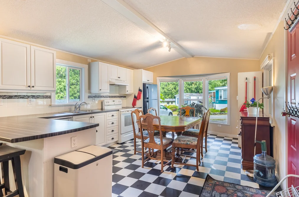 20 1416 NORTH ROAD, Gibsons BC V0N 1V1, Gibsons BC — Residential for Sale - Photo 2