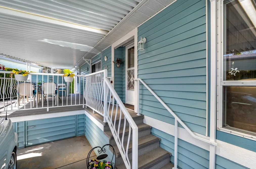 20 145 KING EDWARD STREET, Coquitlam BC V3K 6L1, Coquitlam BC — Residential for Sale - Photo 2