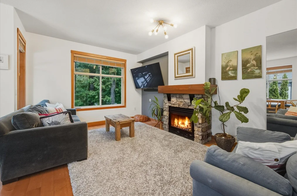 20 1530 TYNEBRIDGE LANE, Whistler BC V8E 0L3, Whistler BC — Residential for Sale - Photo 2