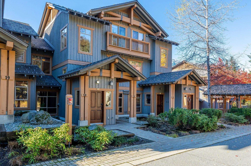 Townhouse for sale at 20 2301 Taluswood Place Whistler British Columbia - MLS: R3089372