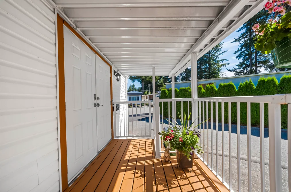 Manufactured Home for sale at 20 24330 Fraser Highway Langley British Columbia - MLS: R3155137