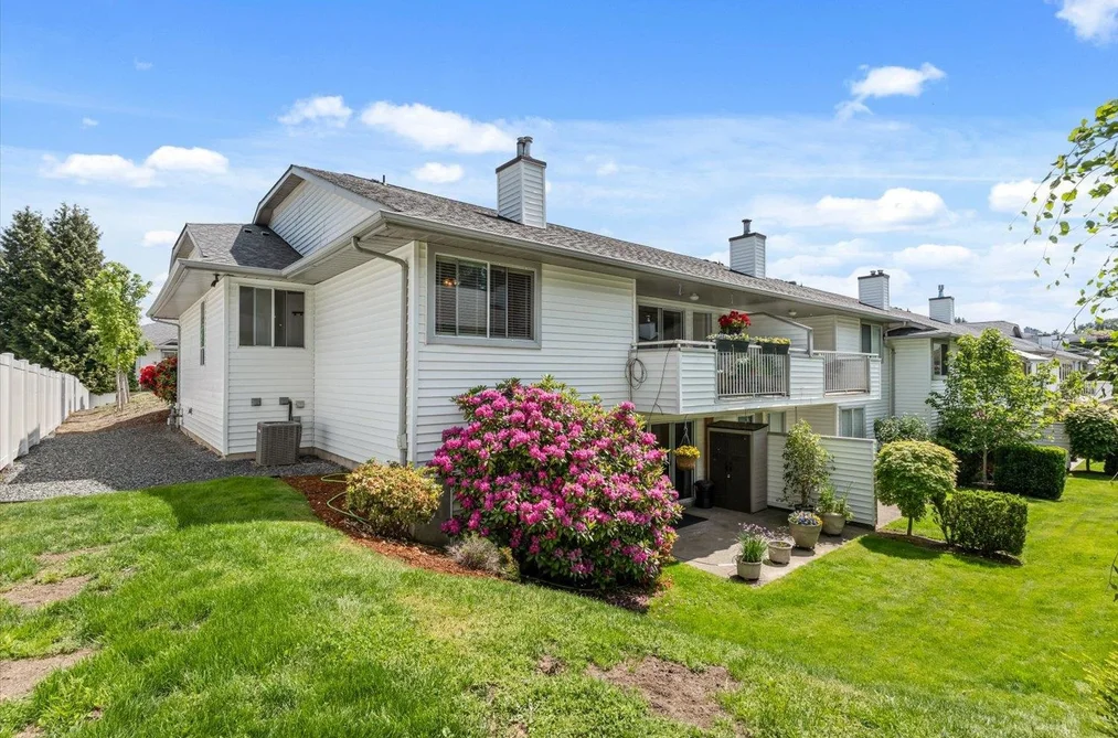 20 3055 TRAFALGAR STREET, Abbotsford BC V2S 7X8, Abbotsford BC — Residential for Sale - Photo 2