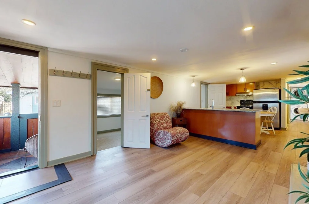 20 40022 GOVERNMENT ROAD, Squamish BC V0N 1T0, Squamish BC — Residential for Sale - Photo 6