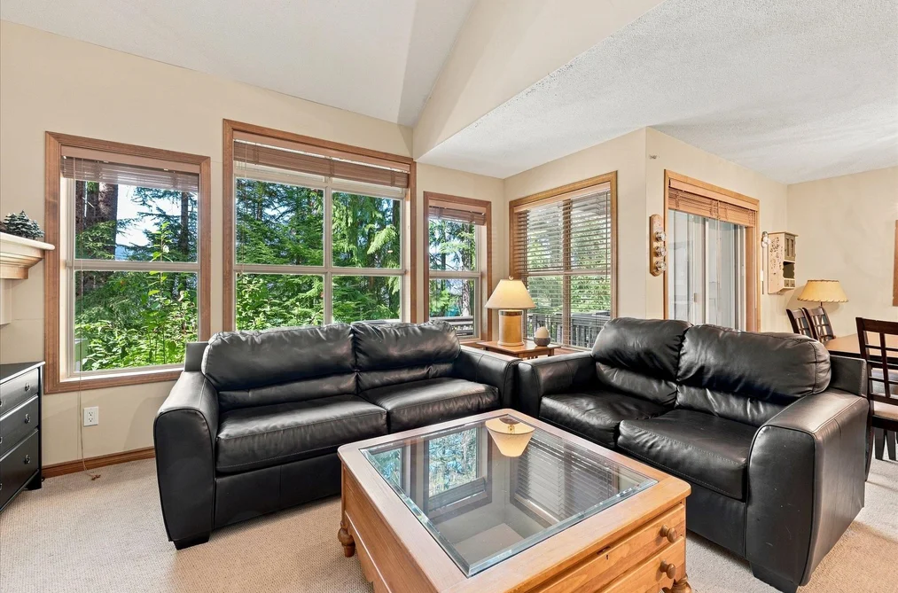 20-4890 Painted Cliff Road, Whistler, BC - Townhouse for Sale - Photo 5 of 23 20-4890 Painted Cliff Road, Whistler, BC - Townhouse for Sale - Photo 5 of 23