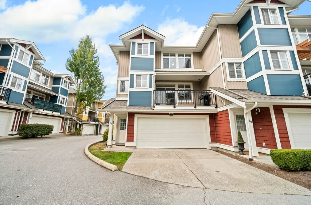 20 6036 164 STREET, Surrey BC V3S 3Y5, Surrey BC — Residential for Sale - Photo 2