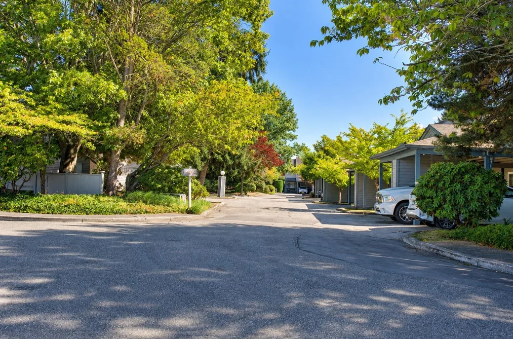 20-7300 Ledway Road, Richmond, BC - Townhouse for Sale - Photo 11 of 14 20-7300 Ledway Road, Richmond, BC - Townhouse for Sale - Photo 11 of 14
